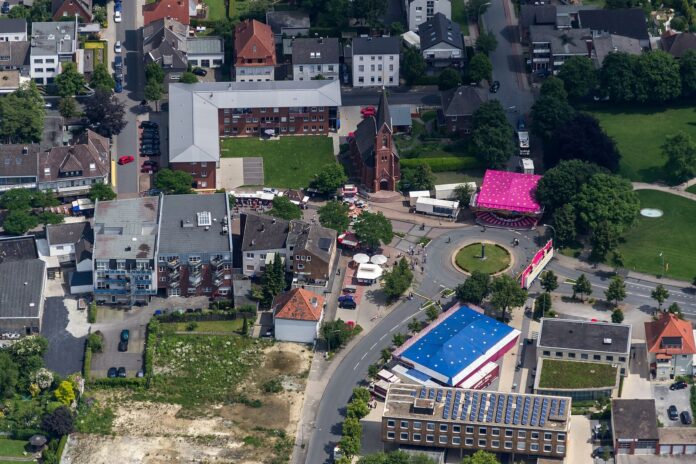 Neubeckum, Christuskirche -- 2014 -- 8692