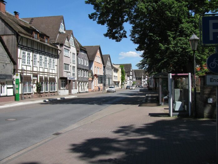 Bushaltestelle Stadthaus, 1, Höxter, Landkreis Höxter