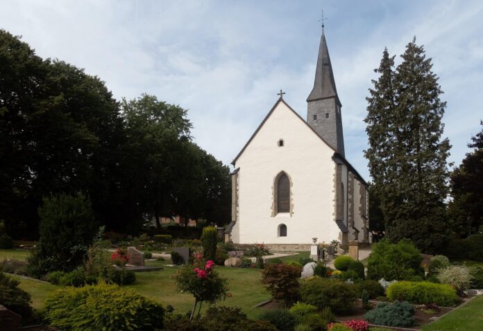 Lotte, die evangelische Pfarrkirche Dm1 10.