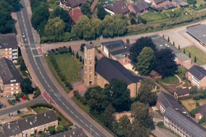 Rhede, Kirche -Zur Heiligen Familie- -- 2014 -- 2207