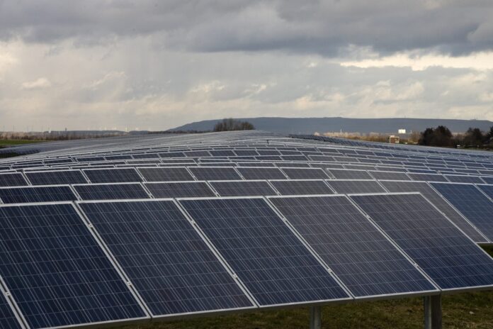 Solarpark: Inden Module